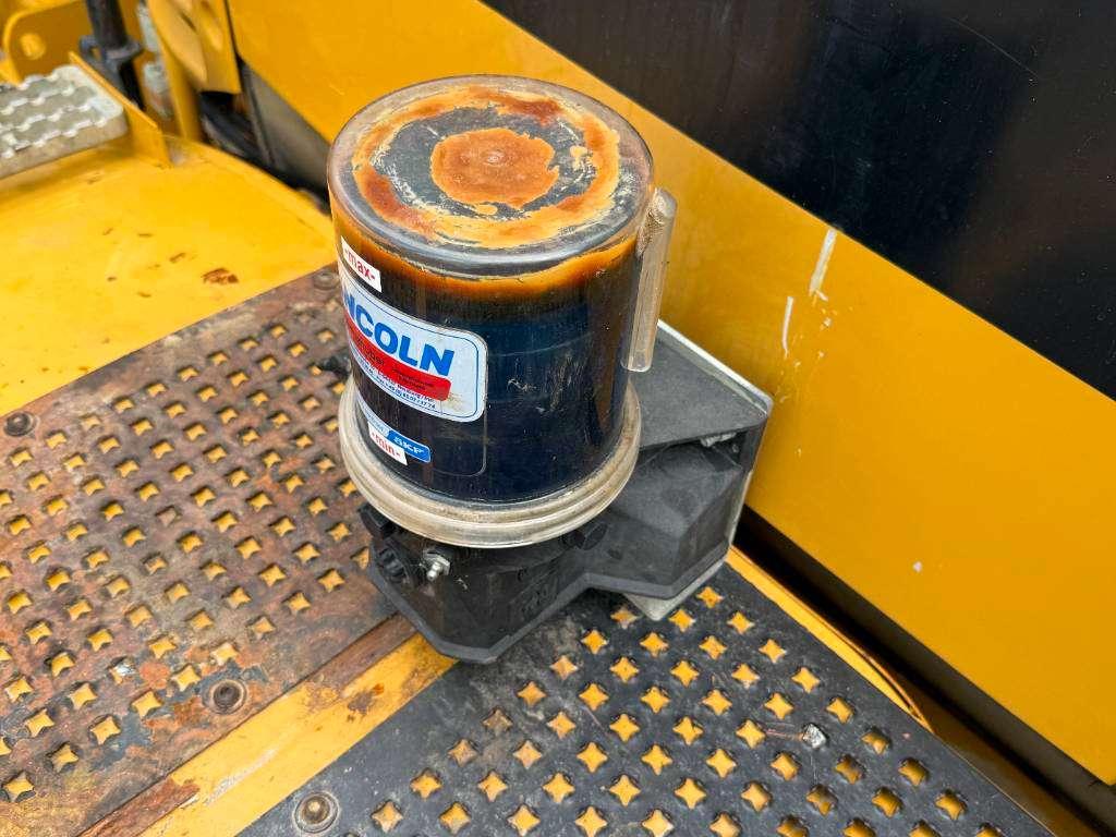 Caterpillar 735 - Automatic Greasing / Camera Foto 26