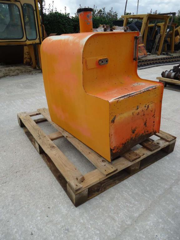 Serbatoio gasolio per Fiat Hitachi EX215 Foto 1