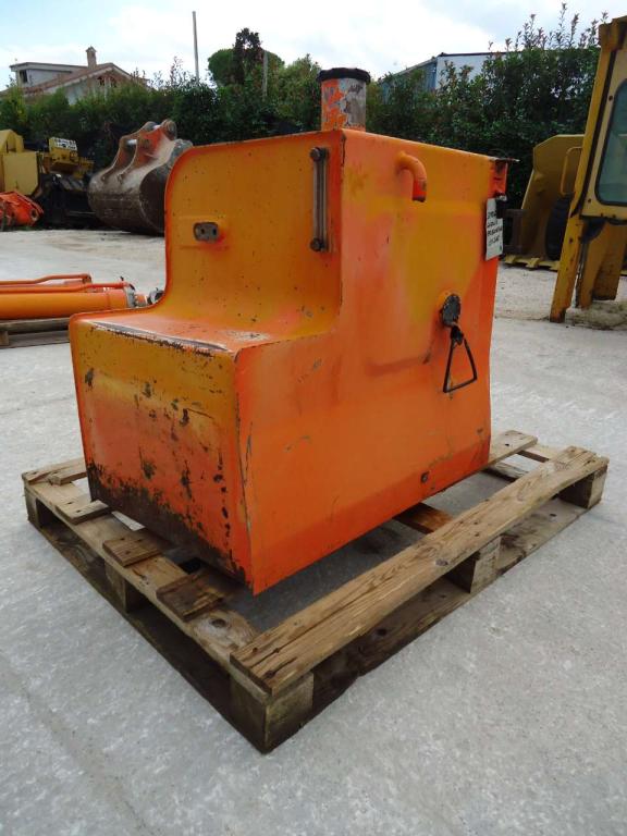 Serbatoio gasolio per Fiat Hitachi EX215 Foto 2