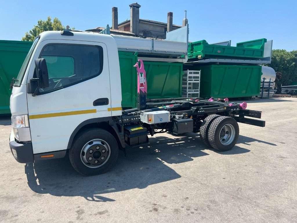 Mitsubishi FUSO 7C15 SCARRABILE NUOVO Foto 5