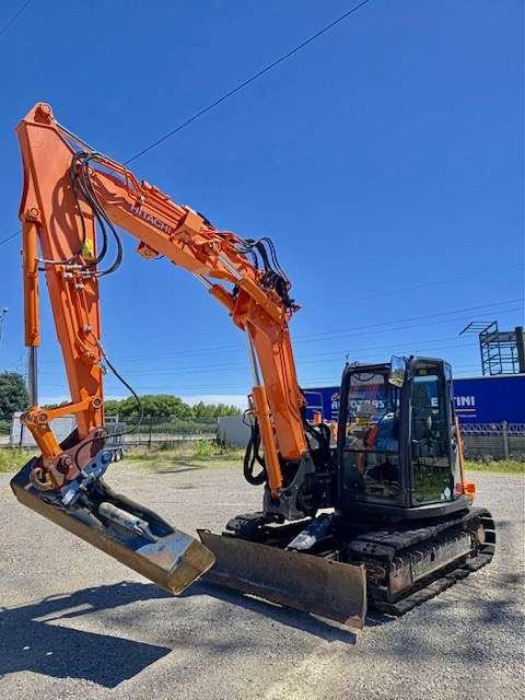 Hitachi Zaxis 85 USB-5 braccio triplice Foto 6