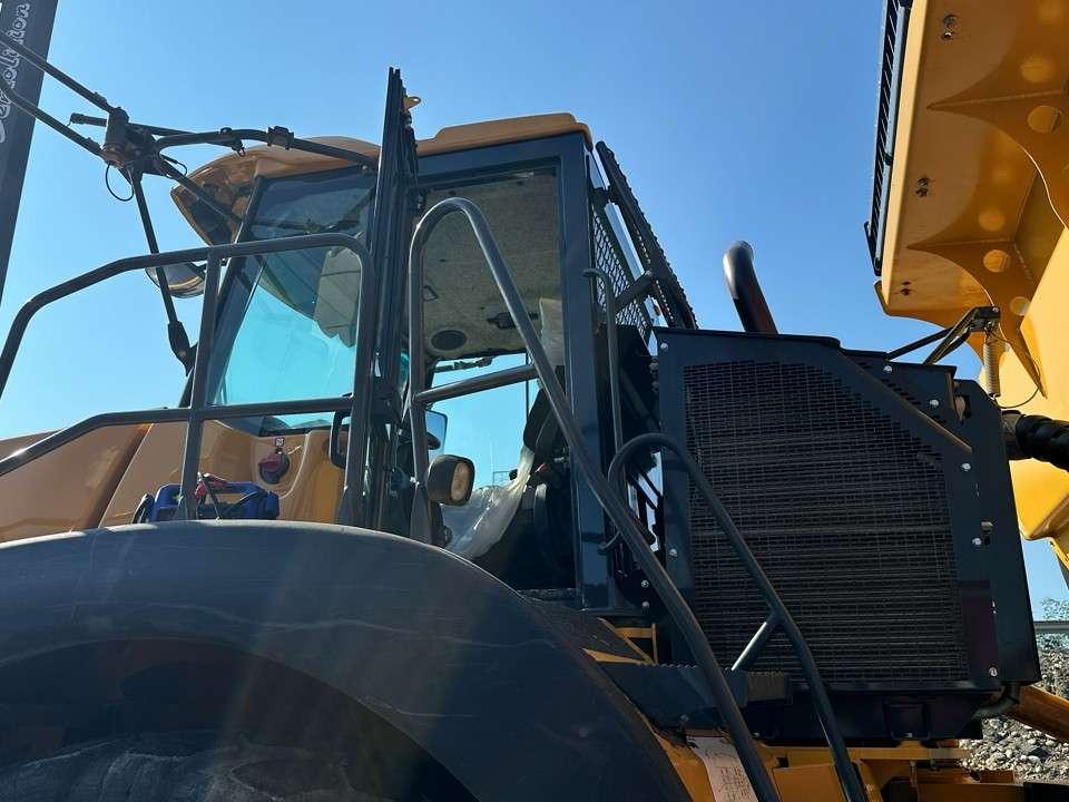 Bell B50E 6X6 Foto 12