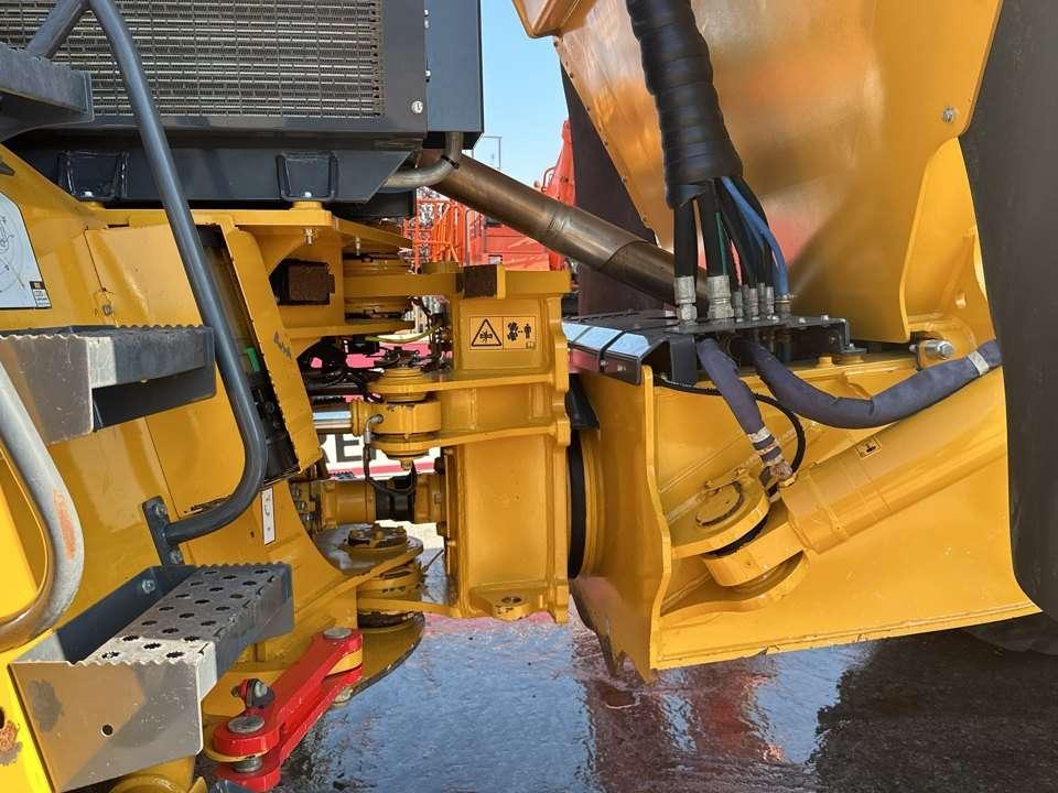 Bell B50E 6X6 Foto 8