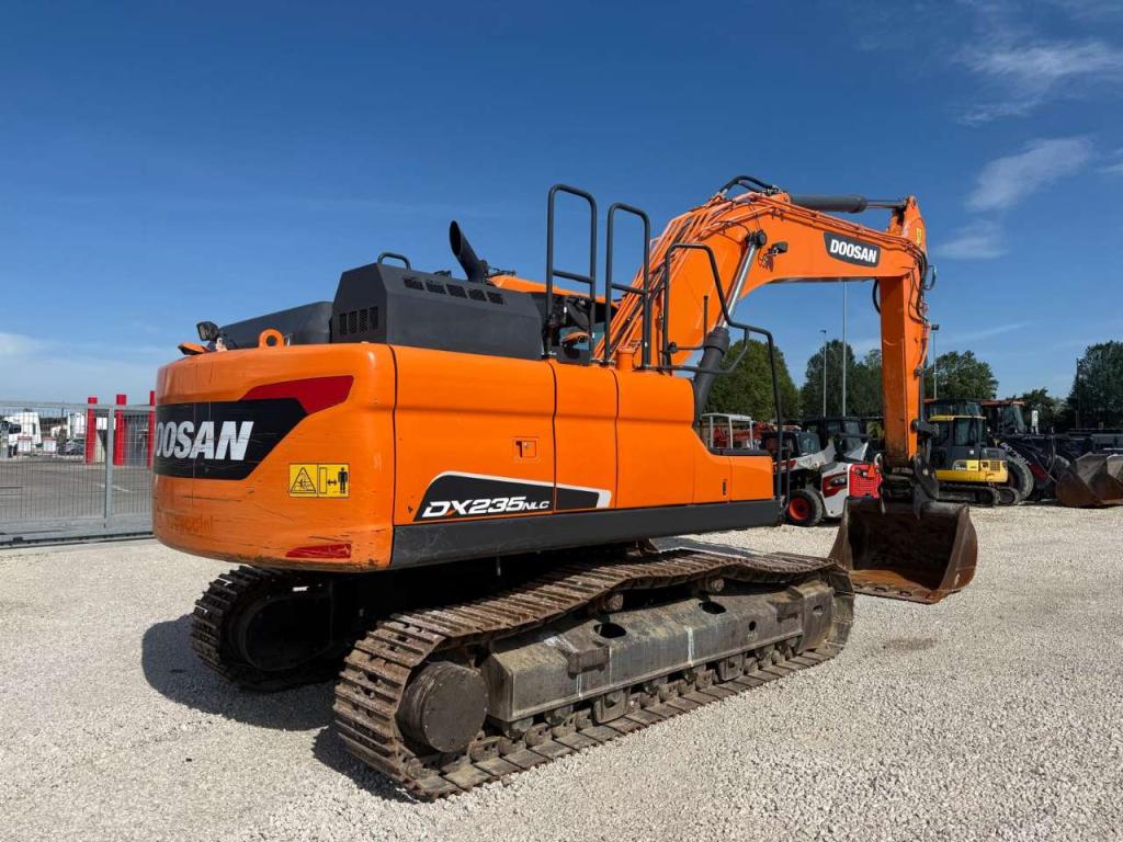 Doosan DX235NLC-5 Foto 4
