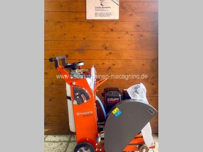 Husqvarna FS 400 LV con Disco NUOVO in vendita da Claudio Macagnino Baumaschinen