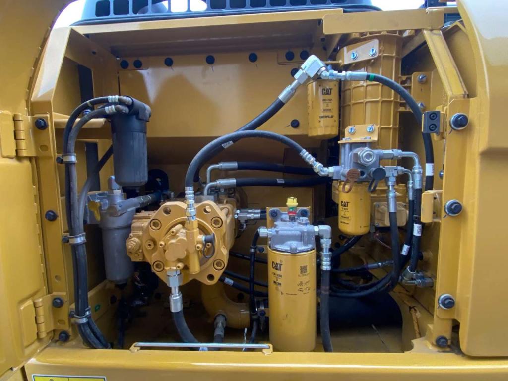 Caterpillar 323D3 Foto 21