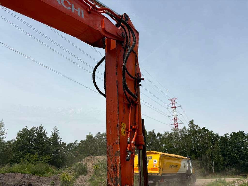 Hitachi ZX 140 W-6 (3 Pieces available) Foto 19