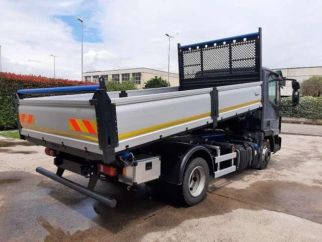 Iveco Eurocargo ML 75E21 /P Foto 3