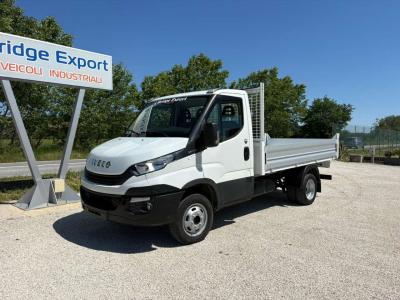 Iveco DAILY 35C14 EURO 6 - 90.000KM in vendita da Bridge Export Srl