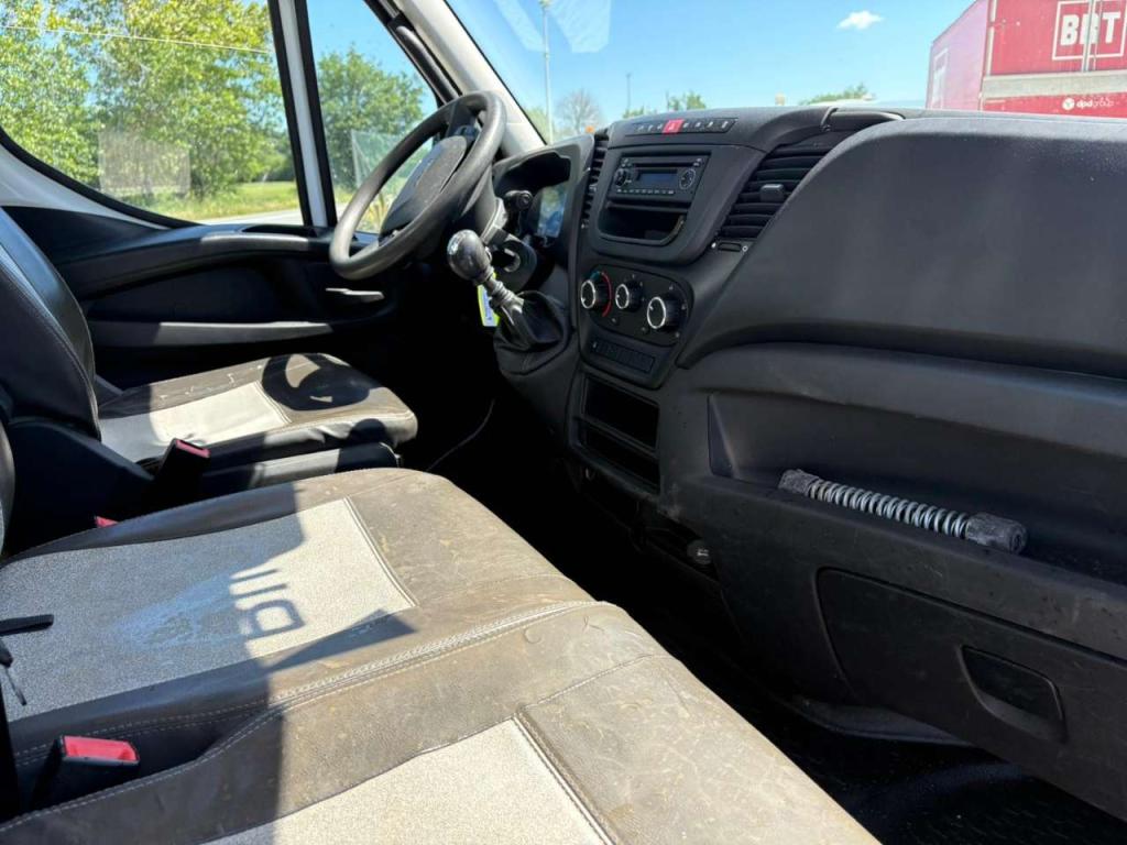 Iveco DAILY 35C14 EURO 6 - 90.000KM Foto 10