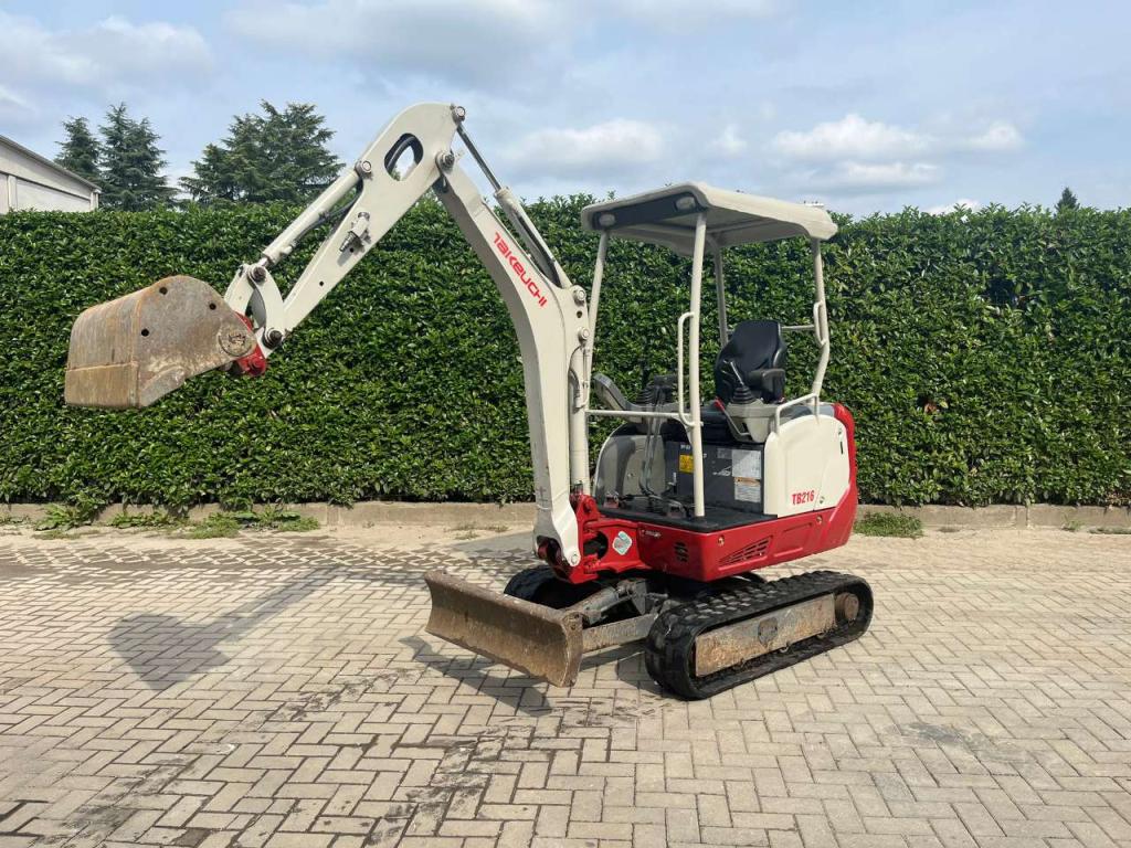 Takeuchi TB216 Foto 2