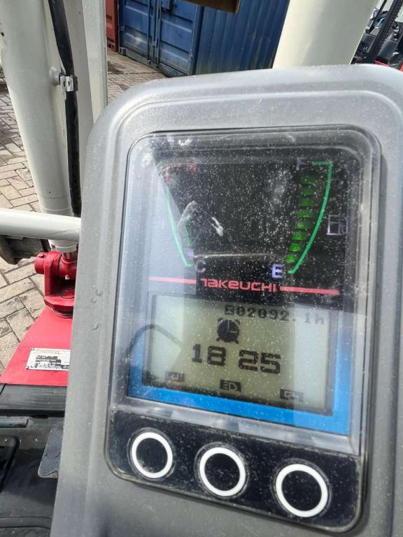 Takeuchi TB216 Foto 7
