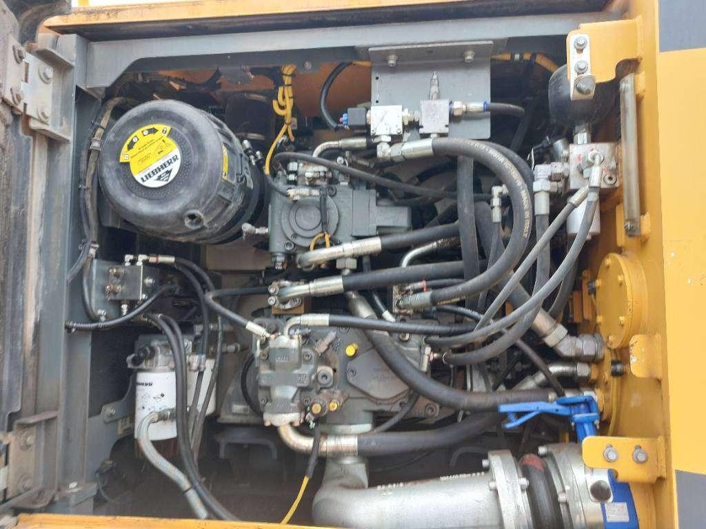 Liebherr R 936 LC Foto 14