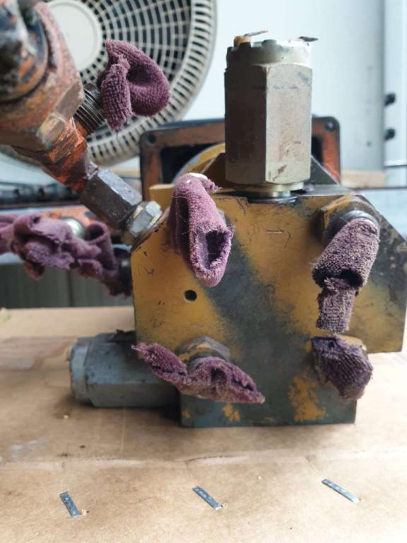 Manipolatore per Fiat Allis FL14E / FL10 Foto 6