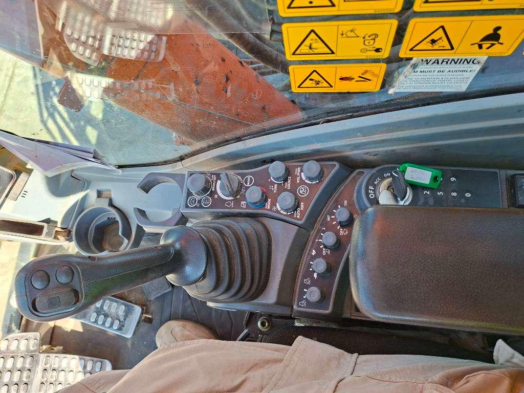 Hitachi ZX490LCH-7 Foto 18