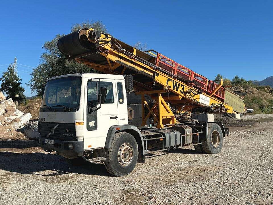 Volvo FL619 4X2 Foto 1