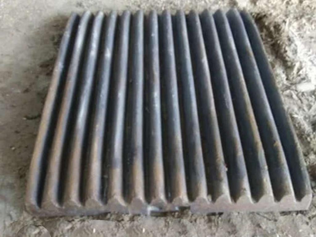 MB CRUSHER BF90-3 Foto 1