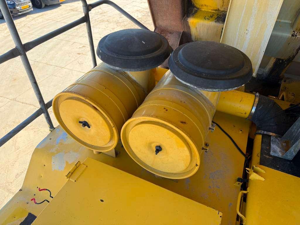 Komatsu HD605-5 - Automatic Greasing / Camera Foto 24