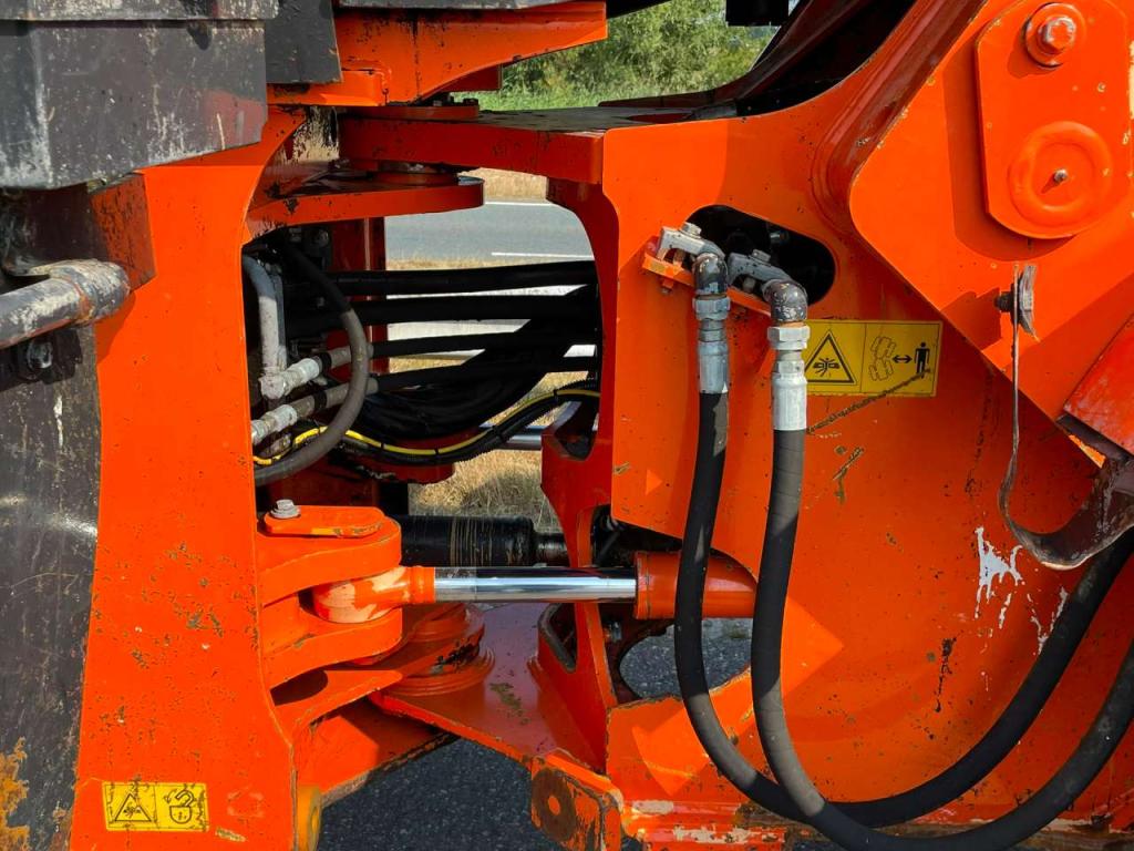 Hitachi ZW180-5B Foto 15