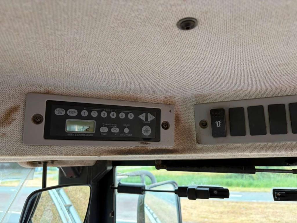 Hitachi ZW180-5B Foto 22