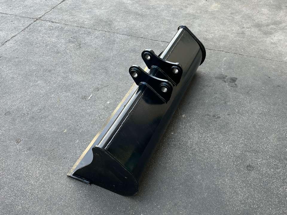 Benna pulizia fossi Foto 4