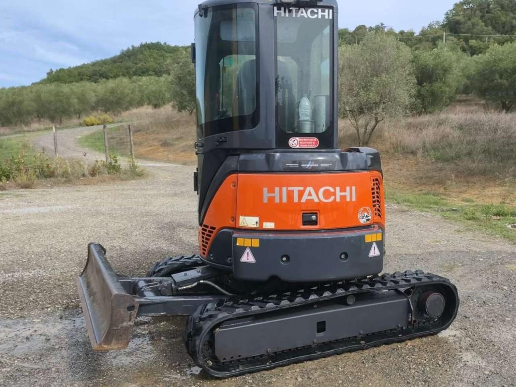 Hitachi ZX38U-3 Foto 2
