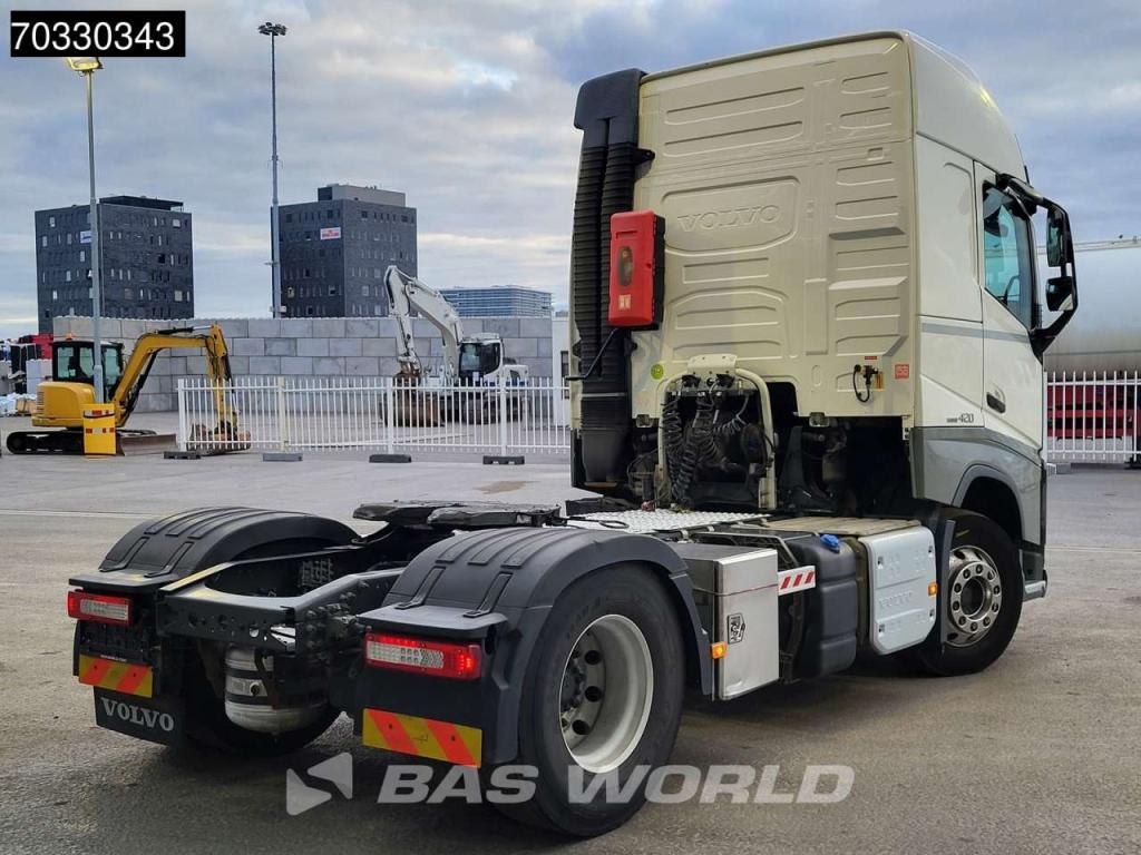 Volvo FH 420 FH 4X2 ADR Standklima ACC PTO Alcoa's Foto 5