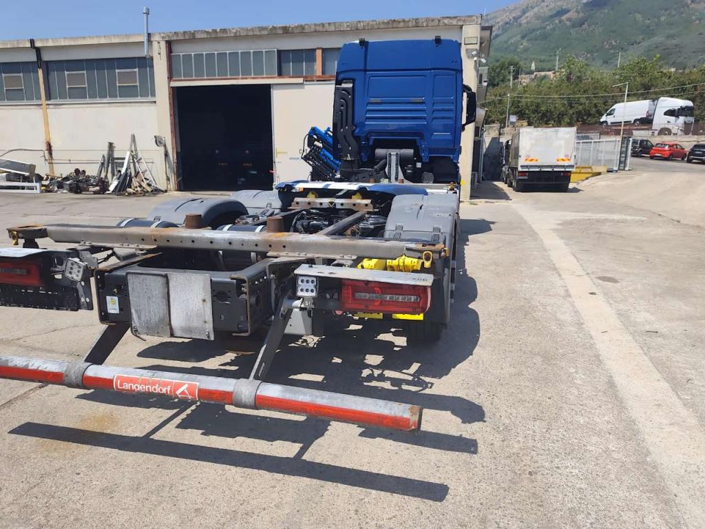 Man TGX 26.470 Foto 17