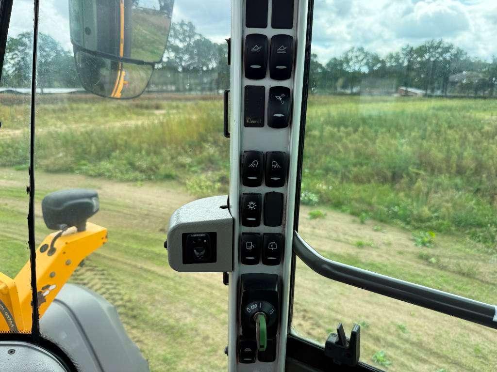 Volvo L90H - 3rd Function / Quick Coupler Foto 14