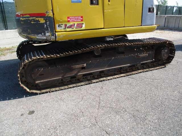 New Holland E145 Foto 14