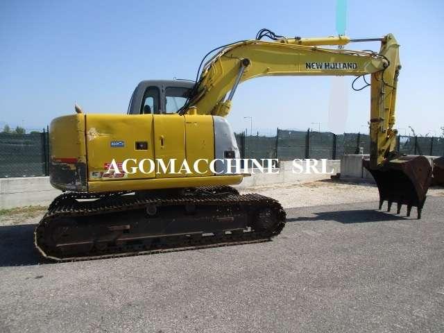 New Holland E145 Foto 9