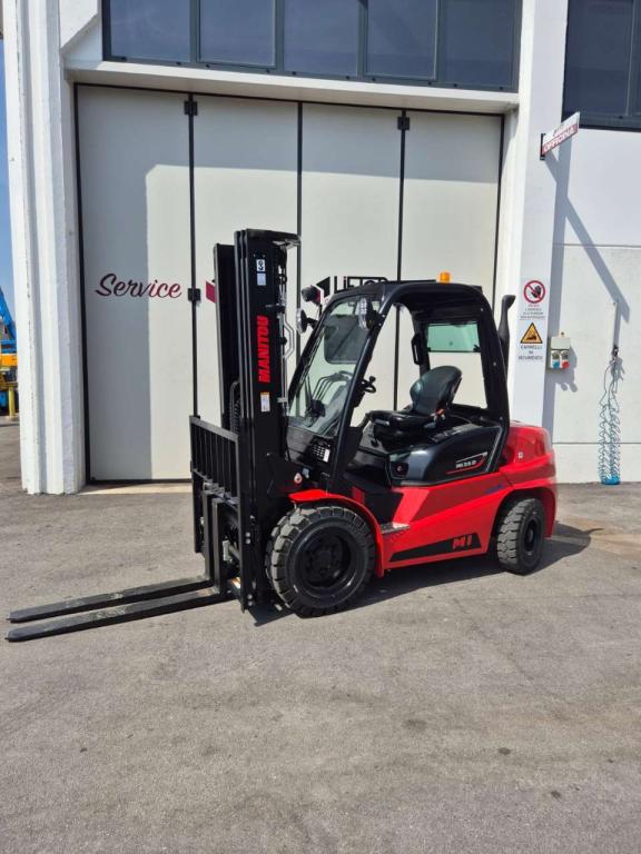 Manitou MI 35 D Foto 1