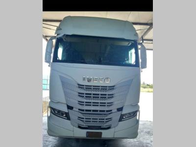 Iveco S-WAY 510 in vendita da Bernardi Srls