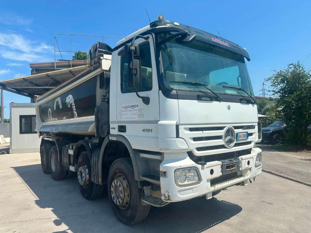Mercedes-Benz Actros 4151 Foto 2