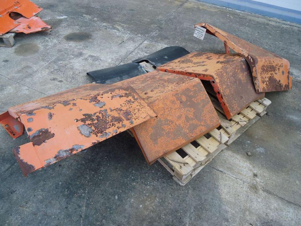 Parafango per Fiat Hitachi W130 Foto 2