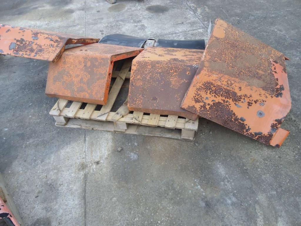 Parafango per Fiat Hitachi W130 Foto 3