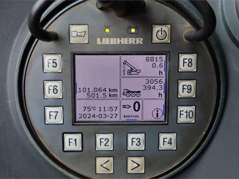 Liebherr LTM1070-4.2 Dutch Vehicle Registration Foto 8