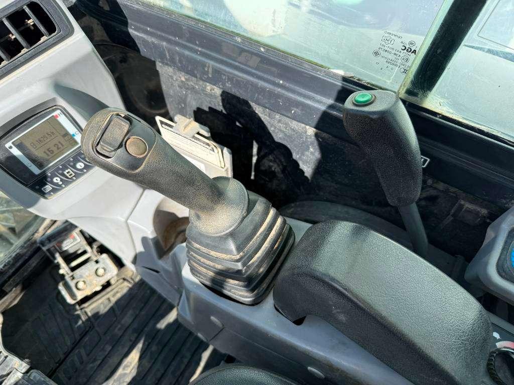 Kubota KX037-4 - Hammer Lines / Quick Coupler Foto 10