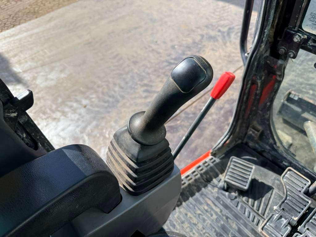 Kubota KX037-4 - Hammer Lines / Quick Coupler Foto 9