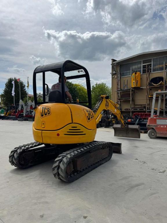 JCB 8027 Foto 3