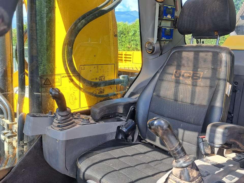 JCB 220XLC Foto 15