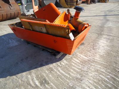 Cofanatura e carter carrozzeria per Fiat Hitachi FH300 in vendita da OLM 90 Srl