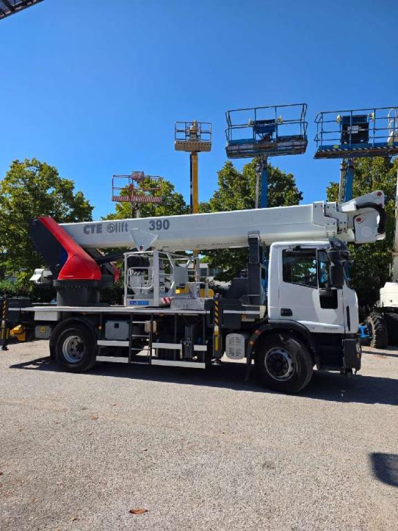 CTE B LIFT 390 Foto 1