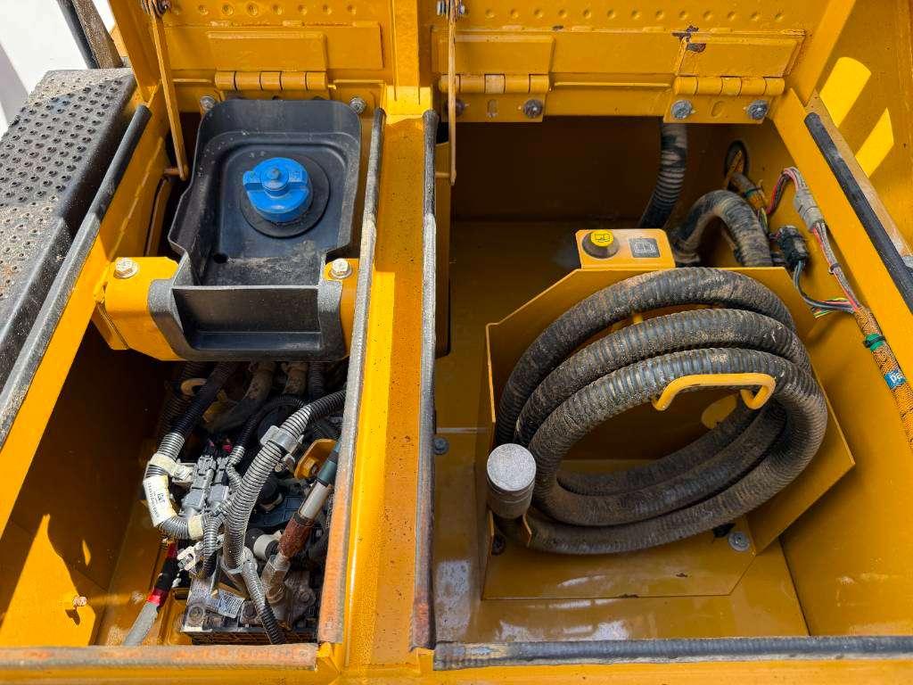 Caterpillar 390F - German Machine / Camera / Quick Coupler Foto 30