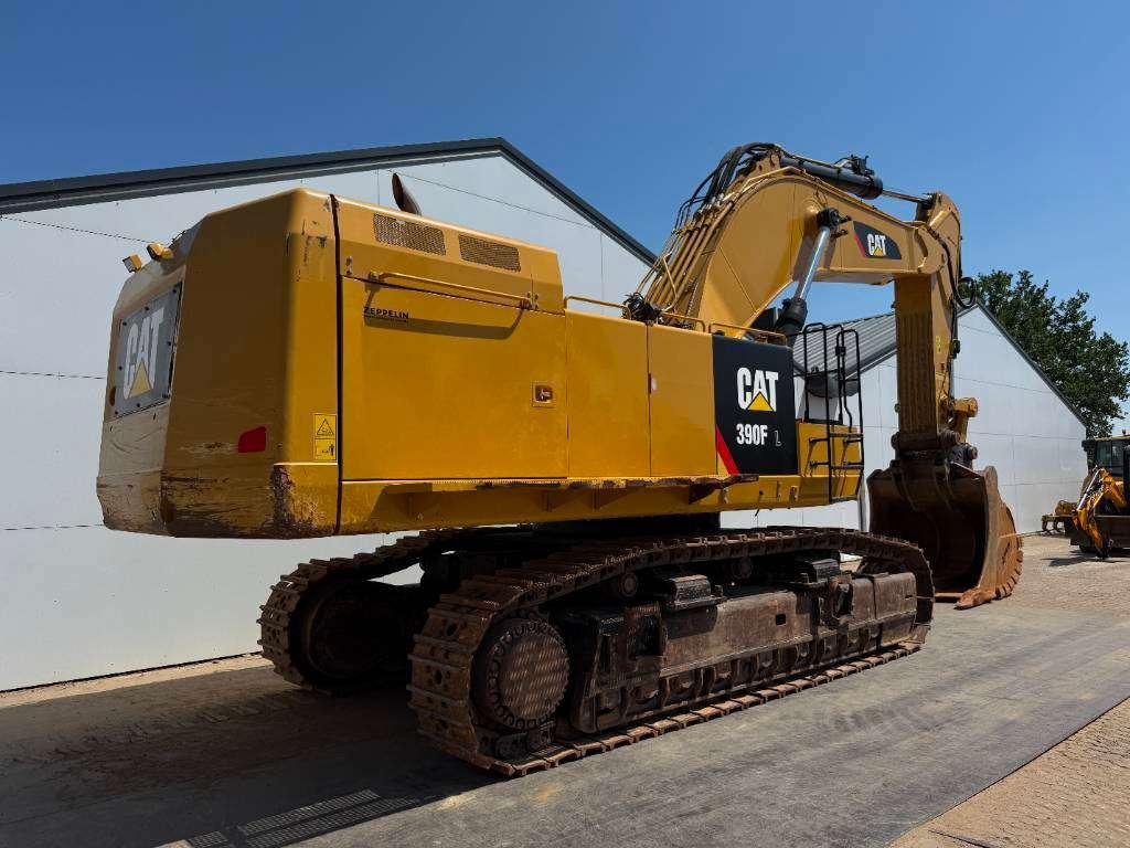 Caterpillar 390F - German Machine / Camera / Quick Coupler Foto 5