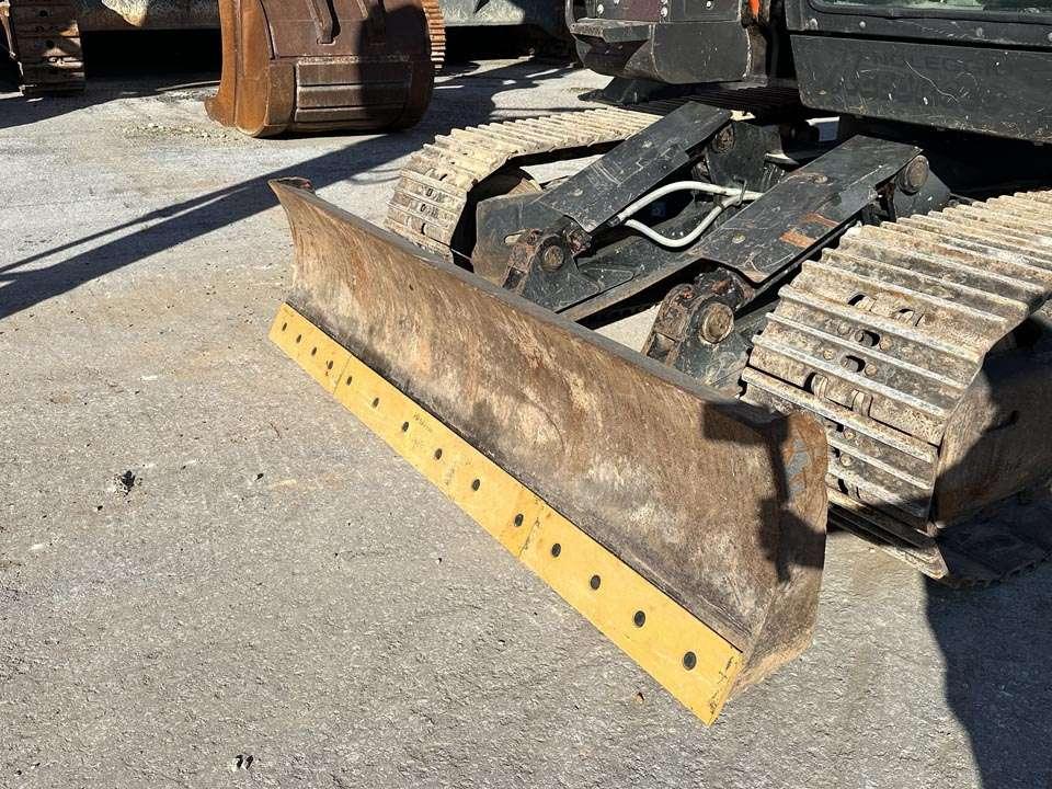 Hitachi ZX135US-6 Foto 6