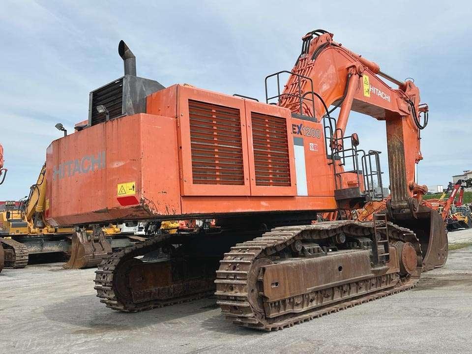 Hitachi EX1200-6 Foto 17