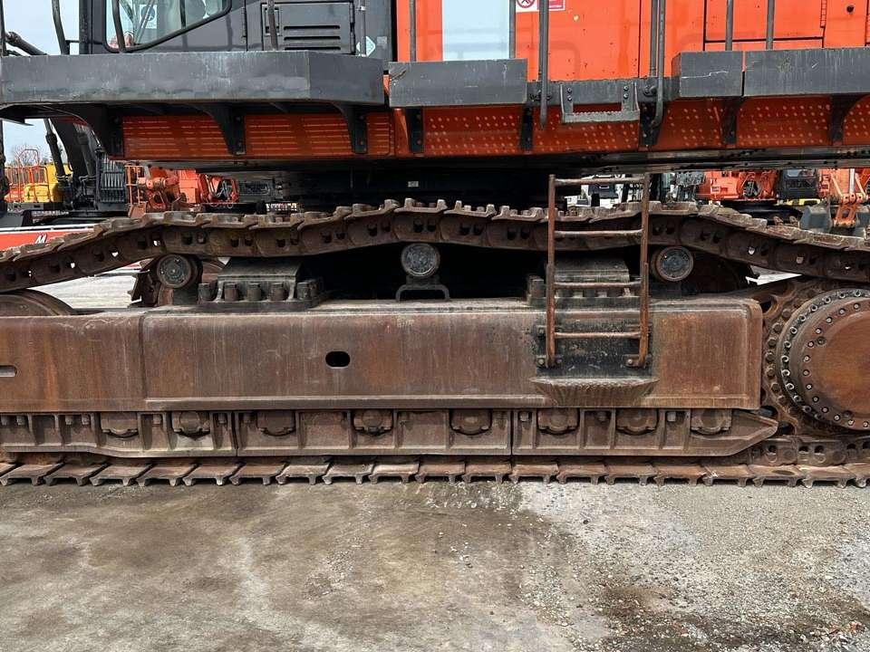 Hitachi EX1200-6 Foto 4