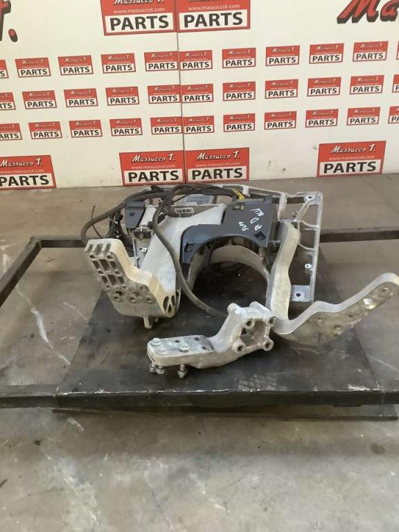 Supporto serbatoio per Volvo FH16 550 6x4 Foto 2