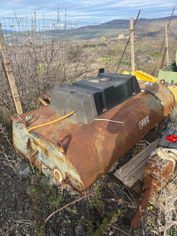 M3 MetalMeccanica Moderna Benna spazzatrice Foto 1